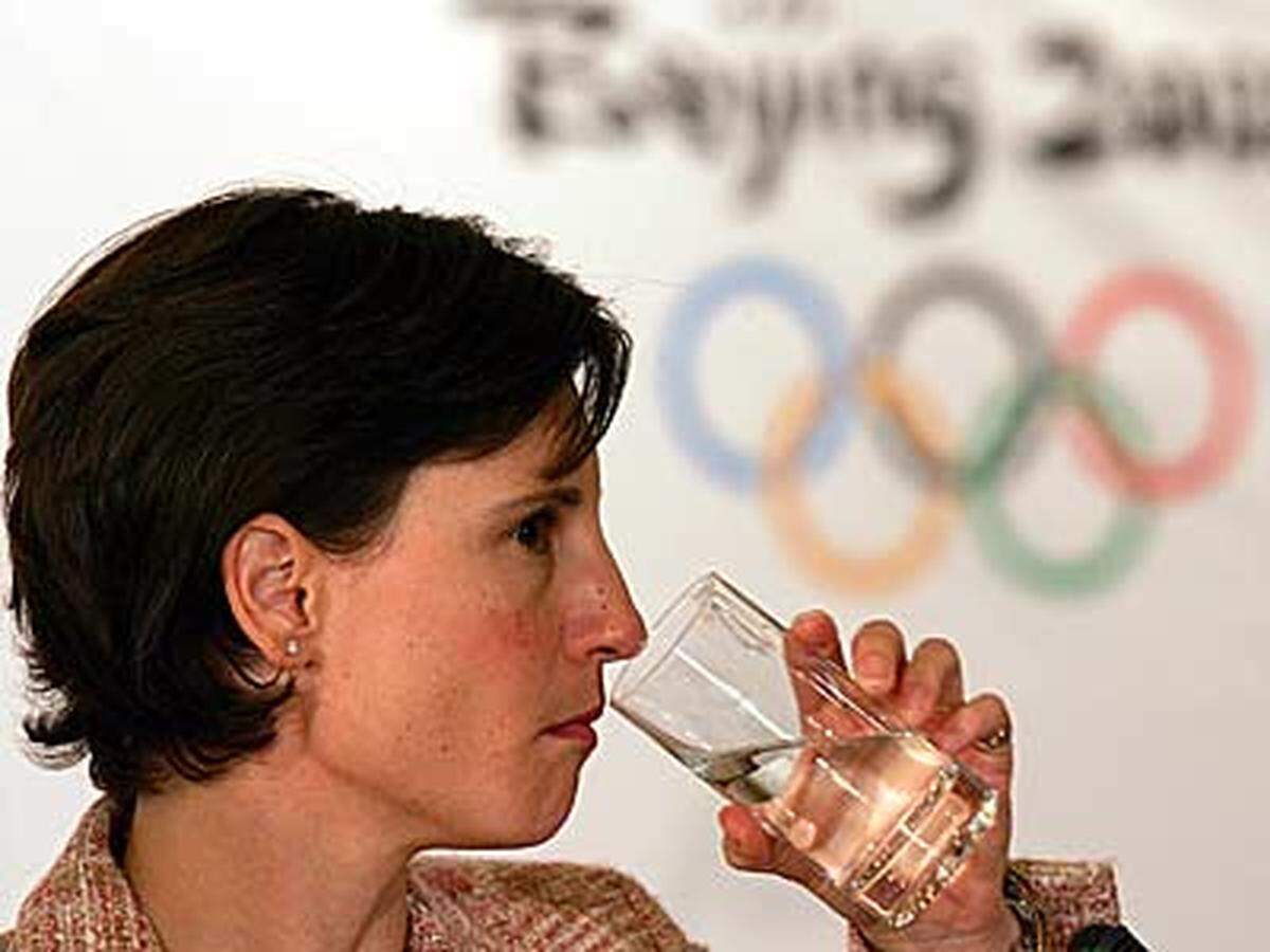 Das IOC gibt bekannt, dass alle zehn von Österreichern abgegebenen Dopingproben negativ waren. IOC-Sprecherin Giselle Davies spricht dennoch nur von einem "Teilergebnis einer größeren Affäre". Es werde weiter ermittelt.