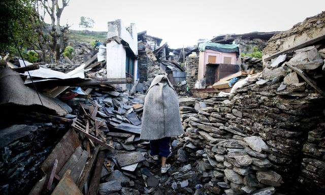 epaselect NEPAL EARTHQUAKE AFTERMATH