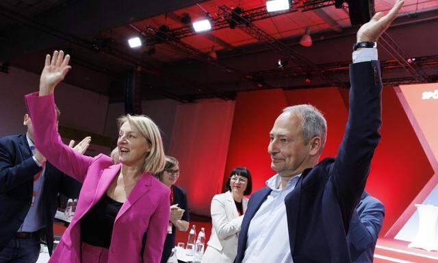 Schieder und Regner gehen für die SPÖ in Juni ins Rennen.
