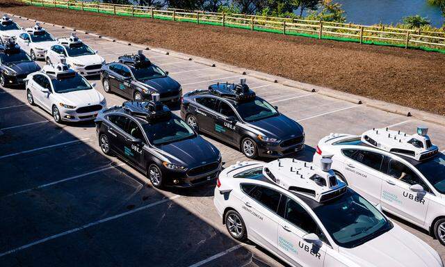 Der US-Konzern Uber setzt auch auf selbstfahrende Autos. Dort gibt es mehr Fortschritte als bei der Fahrdienstvermittlung, die der EuGH nun in die Schranken wies.