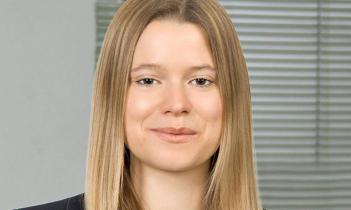 Anna Förstel (30) verstärkt seit Anfang Oktober als Rechtsanwältin das Dispute Resolution Team von Binder Grösswang. Sie ist seit 2017 Teil des Teams.