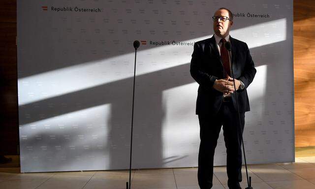 Finanzstaatssekretär Hubert Fuchs (FPÖ) arbeitet seit Monaten als Mitglied der Expertengruppe an der Steuerreform.