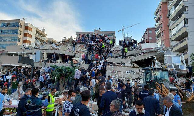 Erdbebenschäden in Izmir