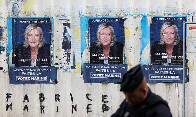 Marine Le Pen hat bereits die Parlamentswahl in wenigen Wochen ins Visier genommen.