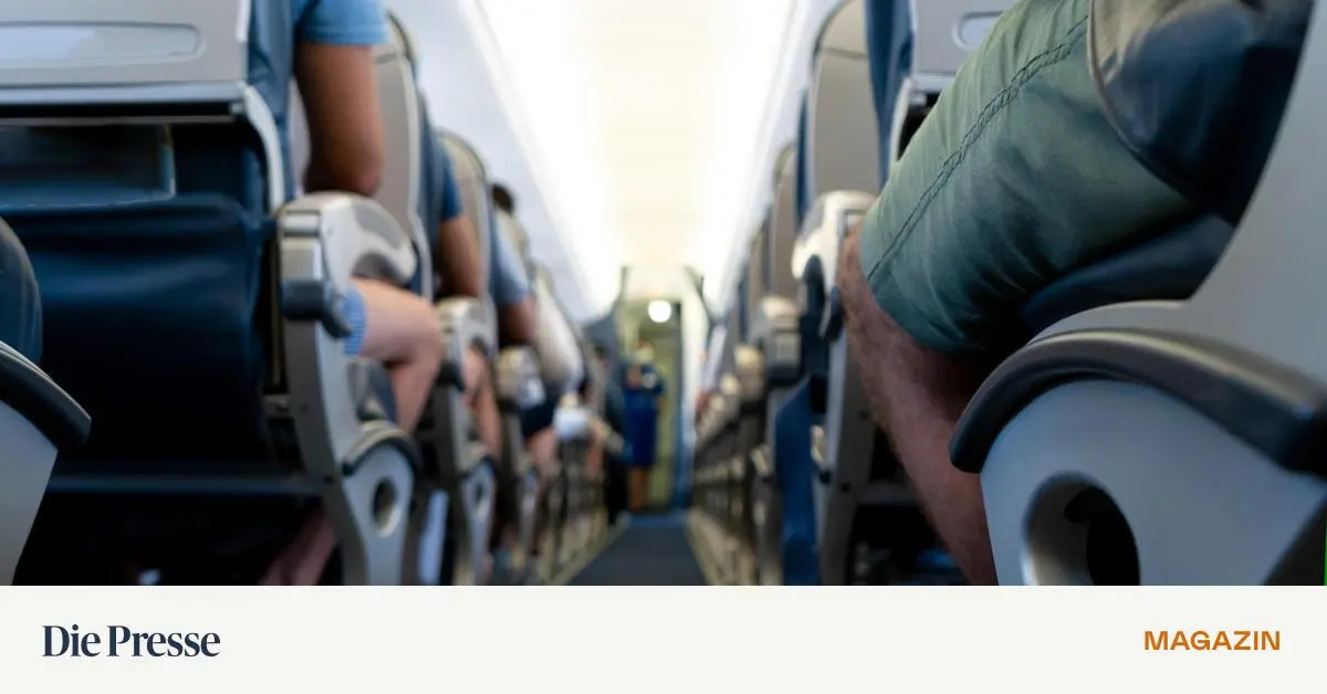 Schmerzende-Beine-bei-langen-Flugreisen-premium-
