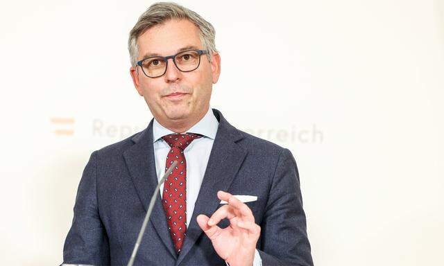 Finanzminister Magnus Brunner will das Defizit halbieren.