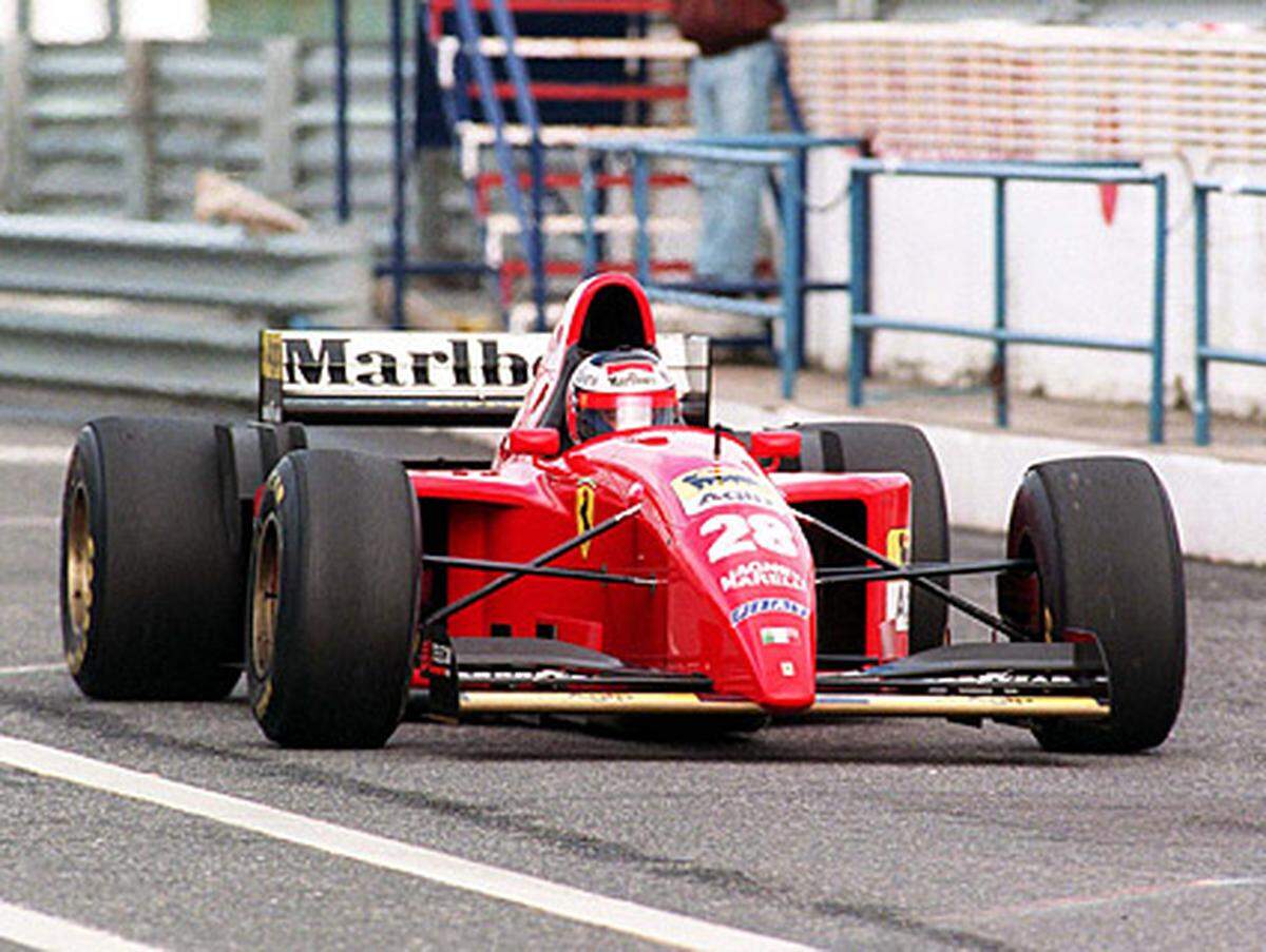 Berger kehrte zu Ferrari zurück. Der italienische Traditionsrennstall befand sich zu diesem Zeitpunkt in einer schweren Krise, und dementsprechend verlief auch das Jahr 1993: Mehr als ein dritter Platz in Ungarn war für Berger nicht drin, die Top-Teams Williams, McLaren und Benetton waren für Ferrari völlig außer Reichweite.