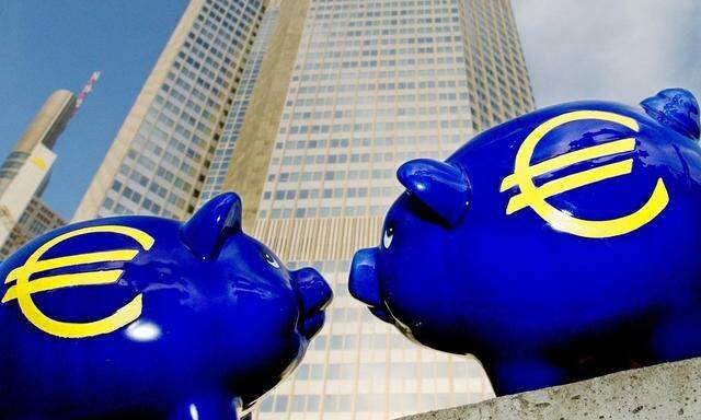Euro-Sparschweine an der EZB