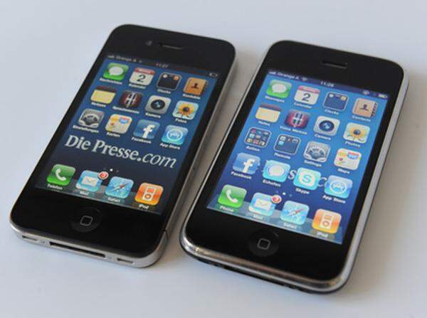 Im Vergleich zum iPhone 3GS, seinem direkten Vorgänger, wirkt das iPhone 4 schlanker, aber auch härter. Das Gewicht ist marginal höher, was sich aber im Alltag nicht auswirkt. Was vergrößert wurde, ist der Akku. Apple konnte die Kapazität deutlich steigern. Im Test hielt das Gerät etwa 30 Prozent länger durch als das iPhone 3GS bei gleicher Nutzungsintensität.