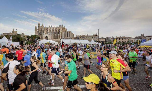 Einer der schönsten Insel-Marathons der Welt: TUI-Marathon in Mallorca.
