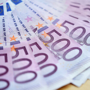 THEMENBILD: 500-EURO-GELDSCHEINE