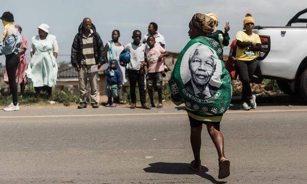 Nelson Mandela ist zehn Jahre nach seinem Tod immer noch allgegenwärtig in Südafrika. 