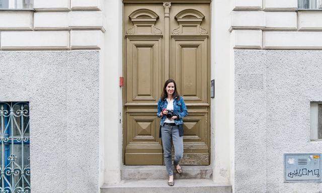 Fotografin Carmen Trappenberg spaziert täglich mit ihrer Kamera (und ihren Kindern) durch den achten und neunten Bezirk.