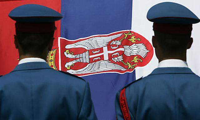 Serbien schafft Wehrpflicht ab 