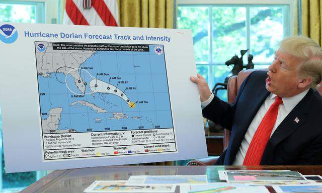  Der US-Präsident bestand auf einer Bedrohung für Alabama durch Hurrikan "Dorian" 