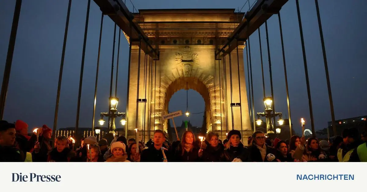 P-dophilie-in-Kinderheimen-Demonstranten-fordern-R-cktritt-von-Ungarns-Premier