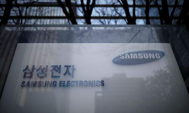 Samsung bläst zum Angriff auf Google und Apple.