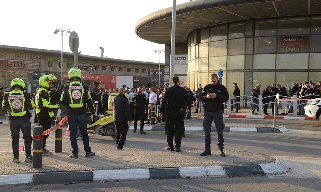 Ein Passant hatte den Angreifer in Beerscheva schließlich erschossen.