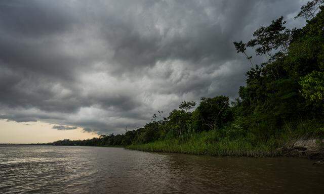 Wolken rotten sich in den Tropen aufgrund der globalen Erwärmung vermehrt zusammen
