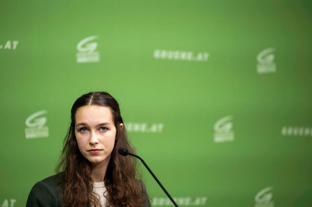 chats-ver-ffentlicht-in-welchem-kontext-lena-schilling-ber-gr-nen