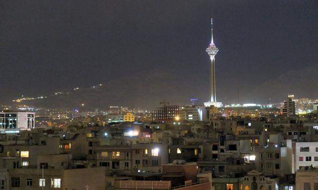 View shows Tehran´s skyline at night with the Milad tower