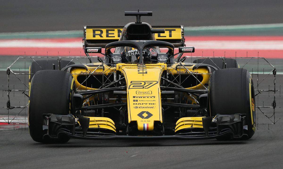 Deshalb nennt man das auch Testfahrten: Renault (Nico Hülkenberg) fährt sämtliche Geschütze auf.