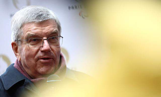 IOC-Präsident Thomas Bach muss eine Entscheidung treffen.