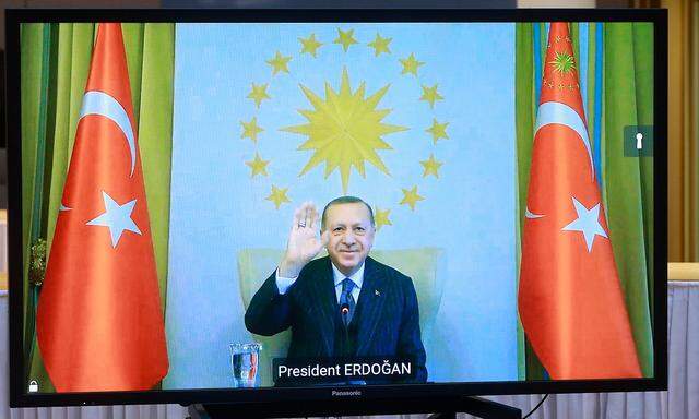 Archivbild von einem Videocall der EU-Spitze mit dem türkischen Präsidenten Erdogan Mitte März.