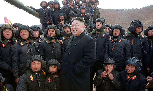 Nordkoreas Diktator Kim Jong-un bastelt an Atomraketen.