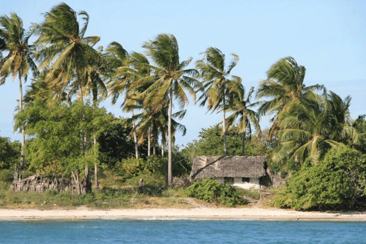 Auf der Insel Matemo leben zahlreiche Locals von der Hotelkette Rani Resorts.