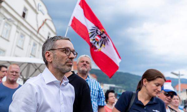 Will auch Staatsbürger ausweisen: FPÖ-Chef Herbert Kickl, im Bild bei einer FPÖ-Kundgebung in Leoben im vergangenen Sommer. 