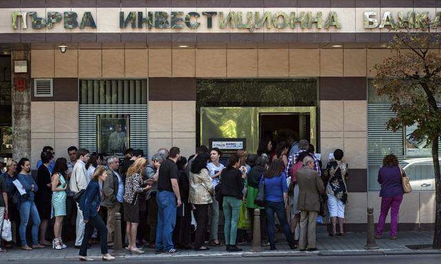 BULGARIA ECONOMY BANKING