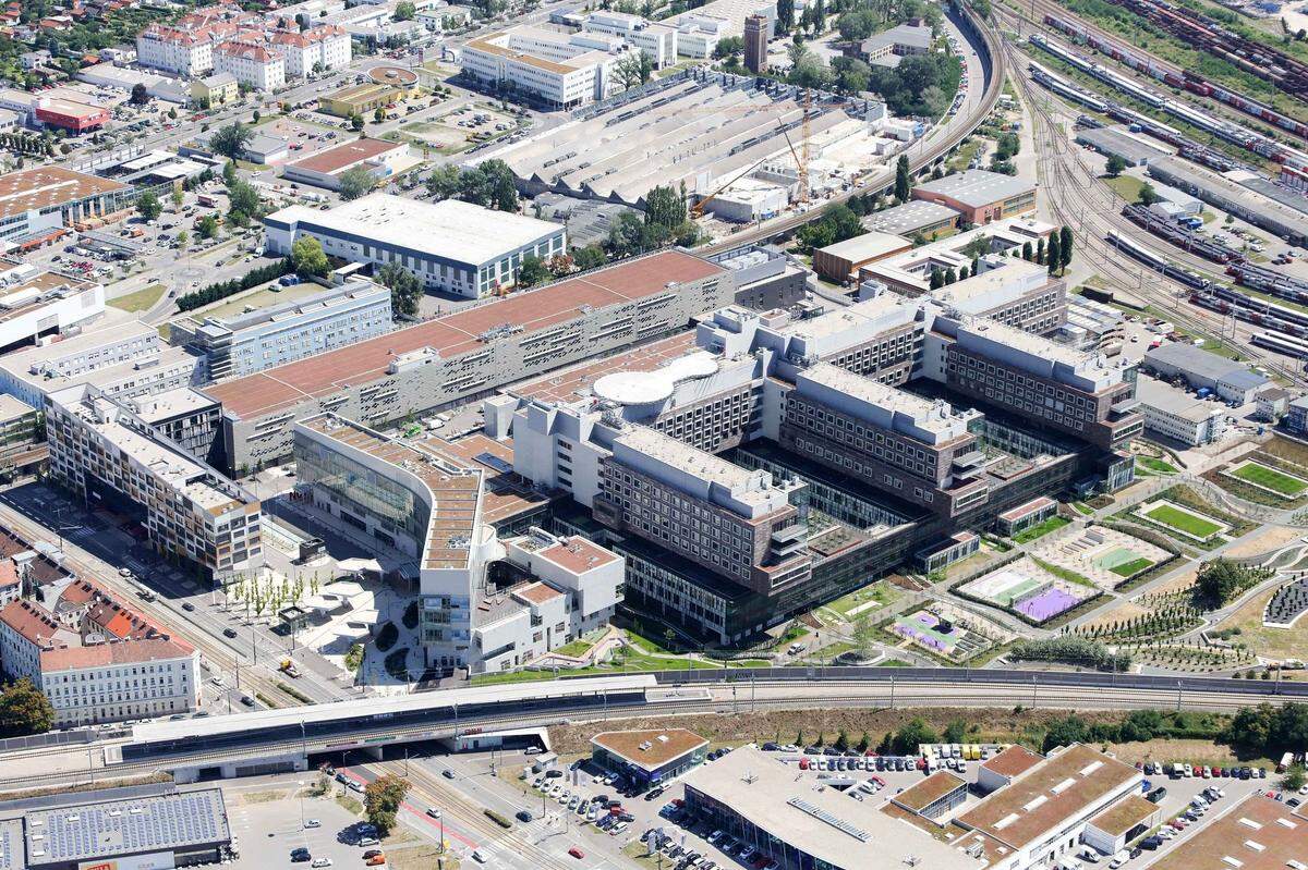 21. Bezirk: Relativ neu im Stadtbild - die Klinik Floridsdorf (bzw. Krankenhaus Nord)