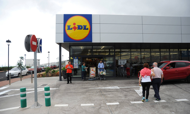 Lidl Discounter in Santa Cruz De La Palma Kanarische Inseln Spanien