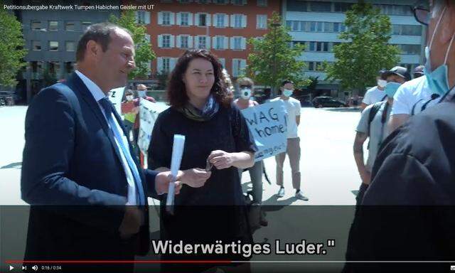 Tirols Landeshauptmannstellvertreter Josef Geisler (ÖVP) hat sich nach Kritik an seinem "Widerwärtiges Luder"-Sager gegenüber einer WWF-Aktivistin nun auch schriftlich bei der jungen Frau entschuldigt.