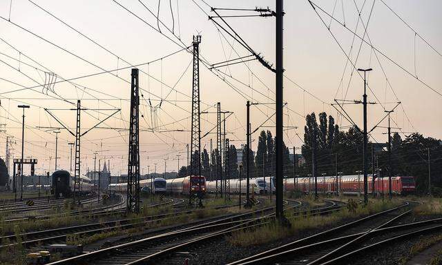 Streik der Lokfuehrer 2021 Die Gewerkschaft Deutscher Lokomotivfuehrer (GDL) hat ihre Mitglieder zum Streik gegen die DB a