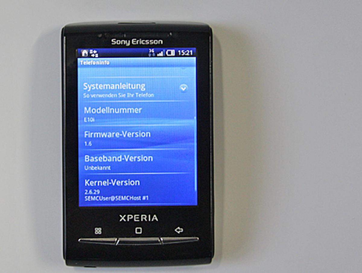 Kaum zu glauben ist es, dass Sony Ericsson auf einem seiner neuesten Handys eine völlig veraltete Version von Google Android anbietet. Nach dem installierten Android 1.6 sind bereits zwei weitere Versionen erschienen und 2.2 ist bereits angekündigt.