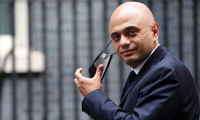 In England wird nicht nur Minister Sajid Javid die Maske abnehmen.