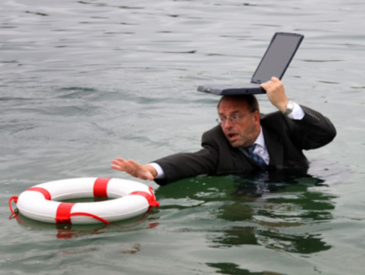 Die Finanzkrise schlägt sich auch auf die Belegschaft der Finanz-Branche durch. Hier ein Überblick, wie viele Stellen welche Banken und Versicherungen streichen.