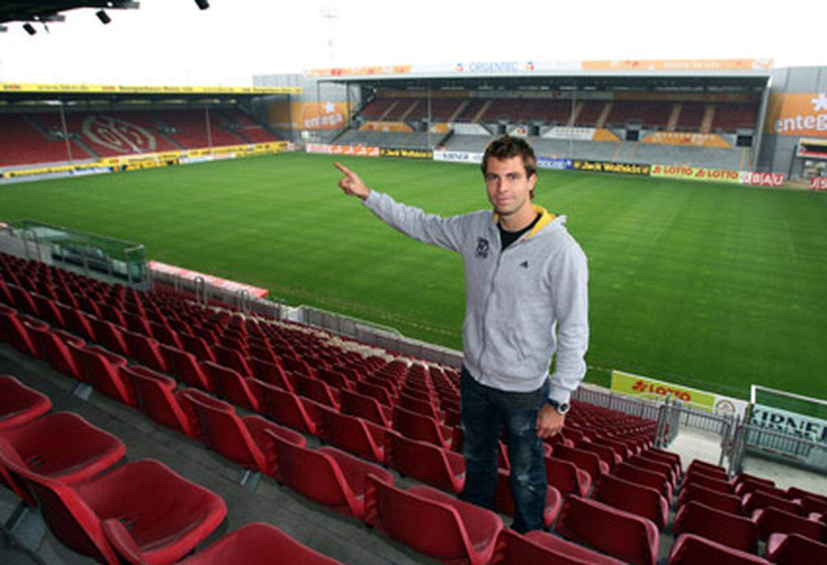 Der Österreicher hatte mittlerweile seinen Status als "ewiges Talent" gefestigt. Dennoch schaffte Ivanschitz im Sommer 2009 den Sprung in die Deutsche Bundesliga. Der 25-Jährige wechselte auf Leihbasis zu Mainz 05.
