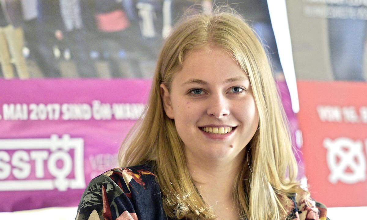 Große Gewinnerin des Abends ist Hannah Lutz. Die Spitzenkandidatin des roten VSStÖ hat auf Bundesebene massiv dazugewonnen: Sie konnte die bisherigen neun auf zwölf Mandate ausbauen und schnappt der Gras damit den zweiten Platz weg. An der Uni Wien kletterten die roten Studierenden rasant nach oben: von 21 auf 29 Prozent. 