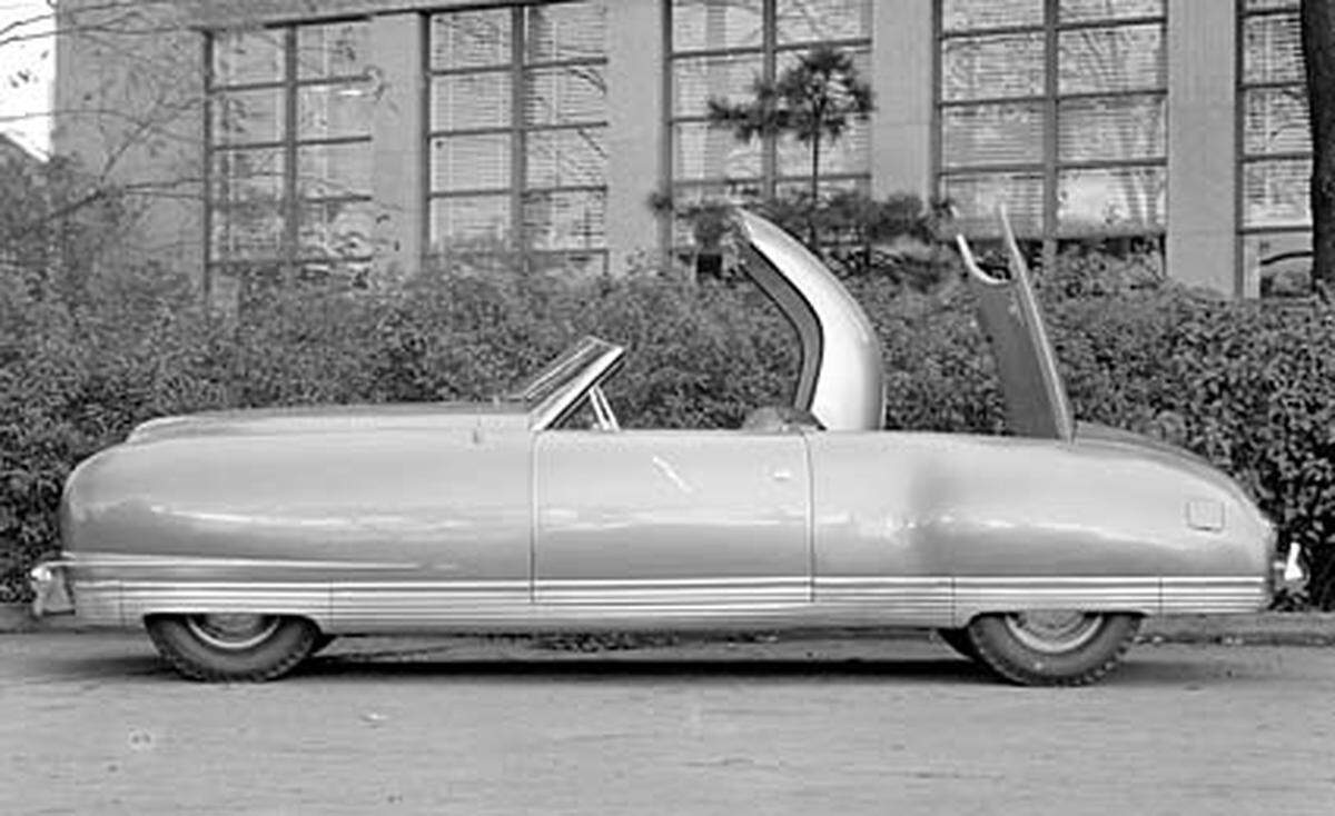US-Autobauer Chrysler wird von amerikanischen Automobilexperten gern mit einer Achterbahn verglichen. In der Geschichte des Konzerns ging es immer dramatisch auf und ab. Nun ist wieder eine Talsohle erreicht: der kleinste der "Big Three" geht in die Insolvenz.Im Bild: Die Studie Thunderbolt aus dem Jahr 1940