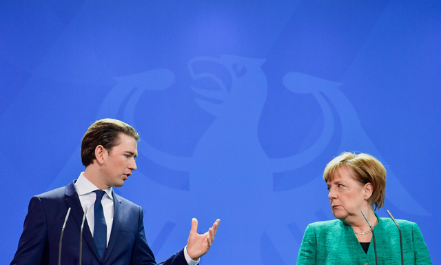Kurz hatte ähnlich wenige Alternativen wie Angela Merkel in Deutschland.