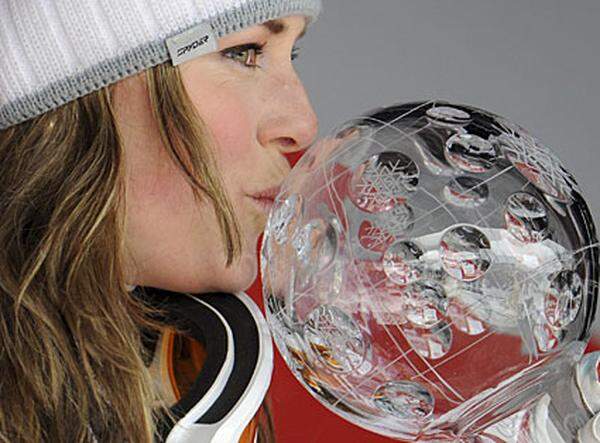 Trotz dieses Handicaps sicherte sich Lindsey Vonn am 28. Februar 2009 in Bansko zum zweiten Mal den Abfahrts-Weltcup.