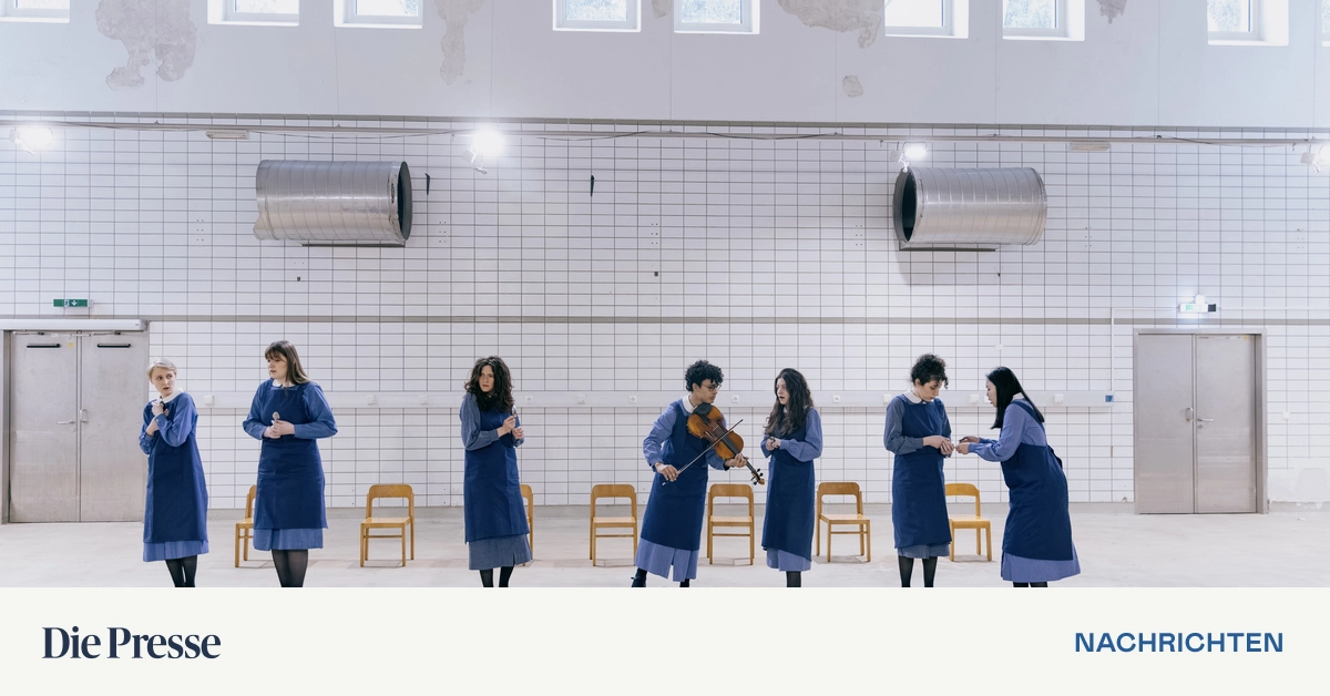 Otto-Wagner-Areal-Mit-Plan-und-Hocker-durch-Zauber-und-Wahn-premium-