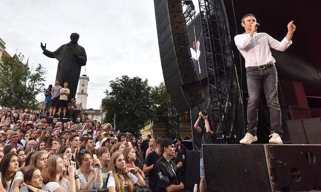 Musikalische Wahlwerbung: Swjatoslaw Wakartschuk auf seiner „Tour der Veränderungen“ in Lwiw.