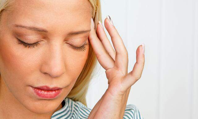 Frauen leiden dreimal so häufig an Migräne.