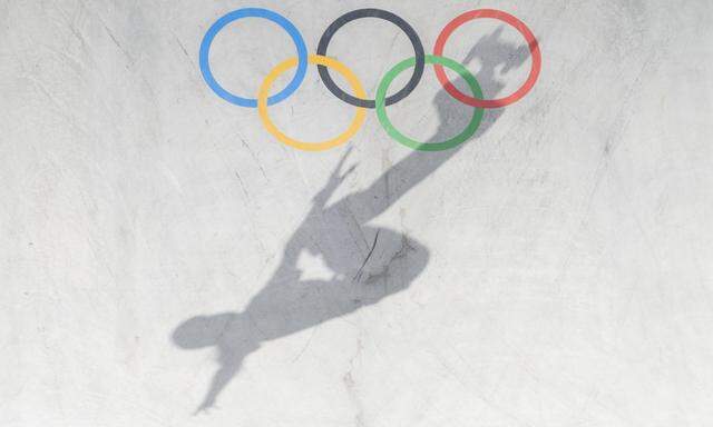 Tokyo Tokio, 04.08.2021, Japan, Olympic Games, Olympische Spiele, Olympia, OS Symbolfoto Ariake Park Skateboarding Skate