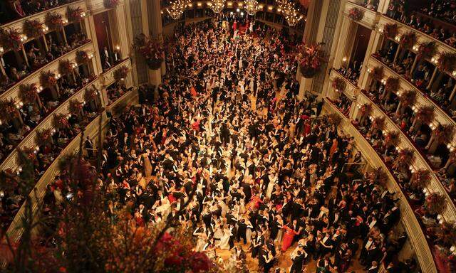 Opernball 2017 Wien Oper 23 02 2017 Tanzende G�ste im Ballsaal
