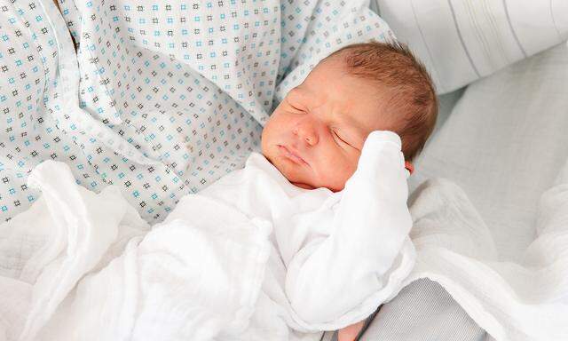 Eines der 4288 Babys, die 2023 im St.-Josef-Krankenhaus im 13. Bezirk geboren wurden.